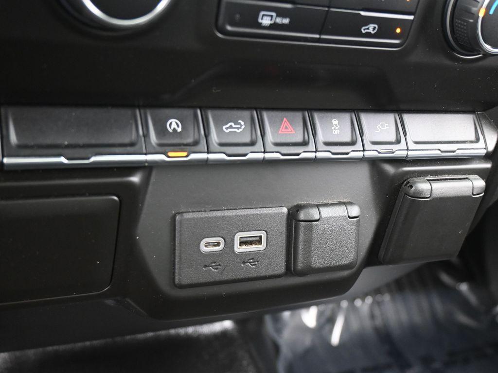 used 2021 Chevrolet Silverado 1500 car, priced at $16,992