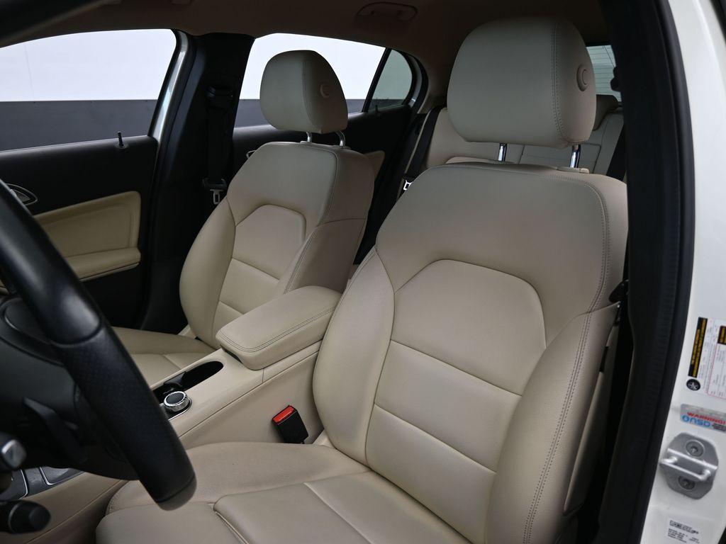 used 2018 Mercedes-Benz GLA 250 car, priced at $14,997