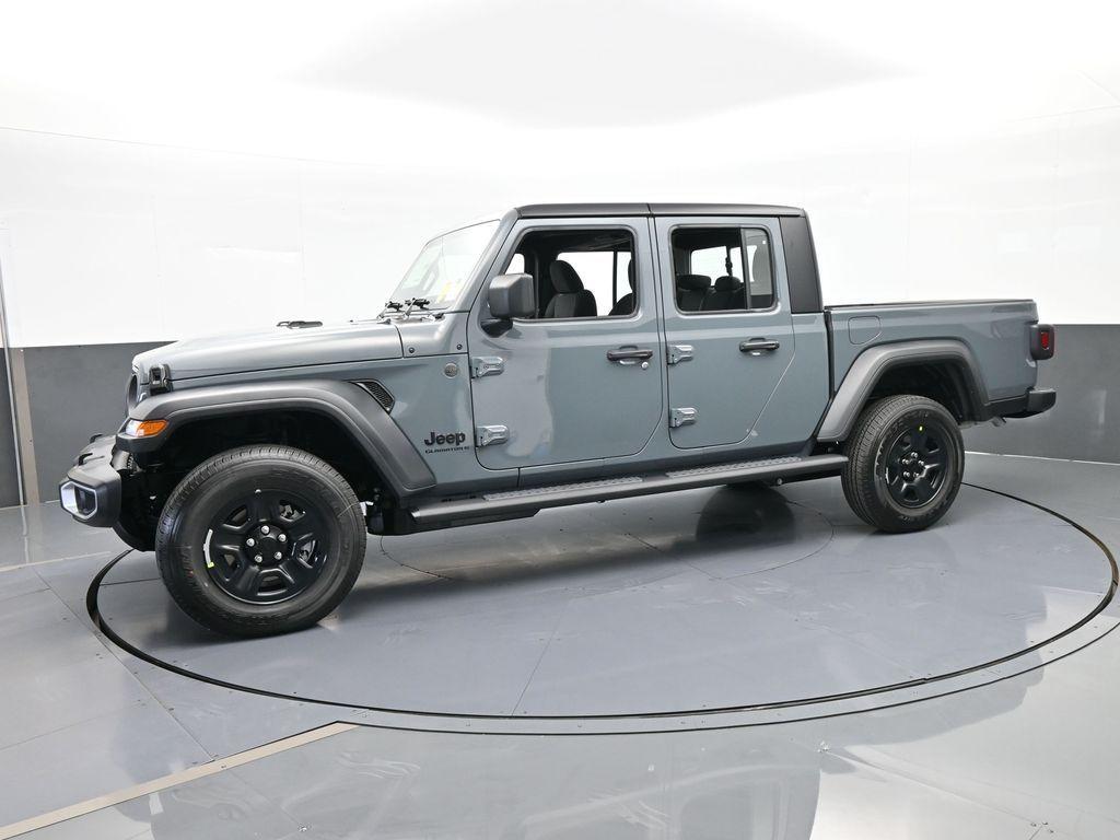 new 2026 Jeep Gladiator car, priced at $36,511