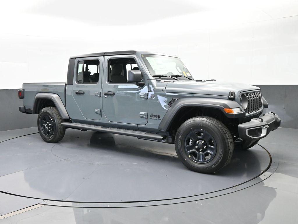new 2026 Jeep Gladiator car, priced at $36,511