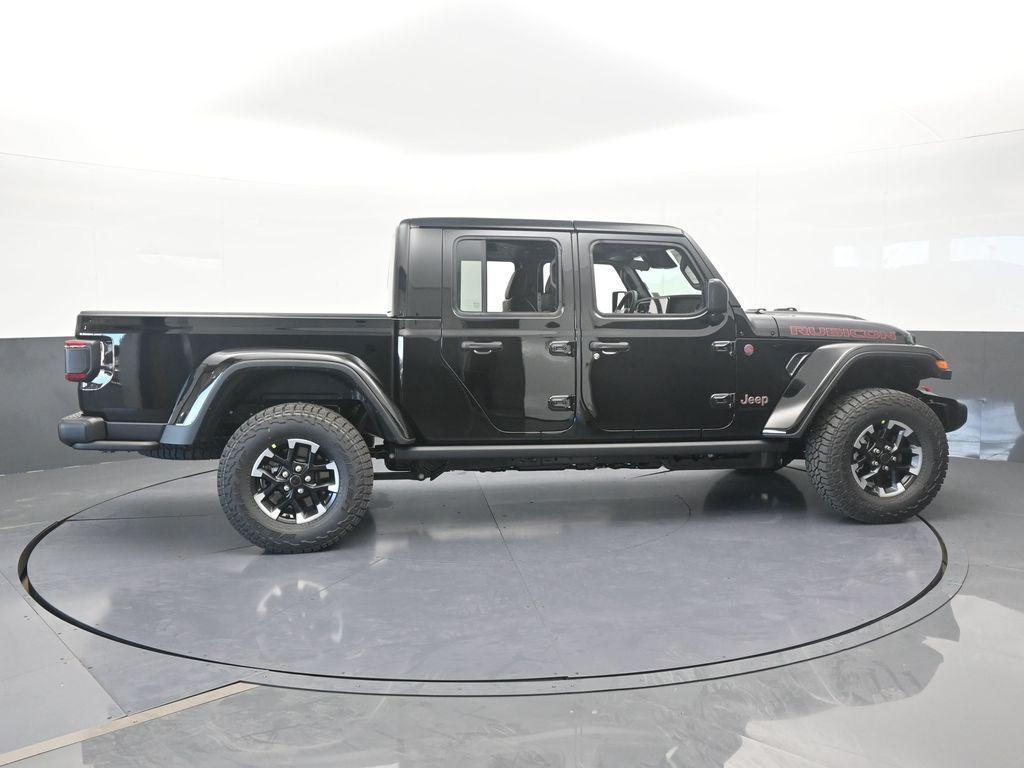 new 2026 Jeep Gladiator car, priced at $60,350