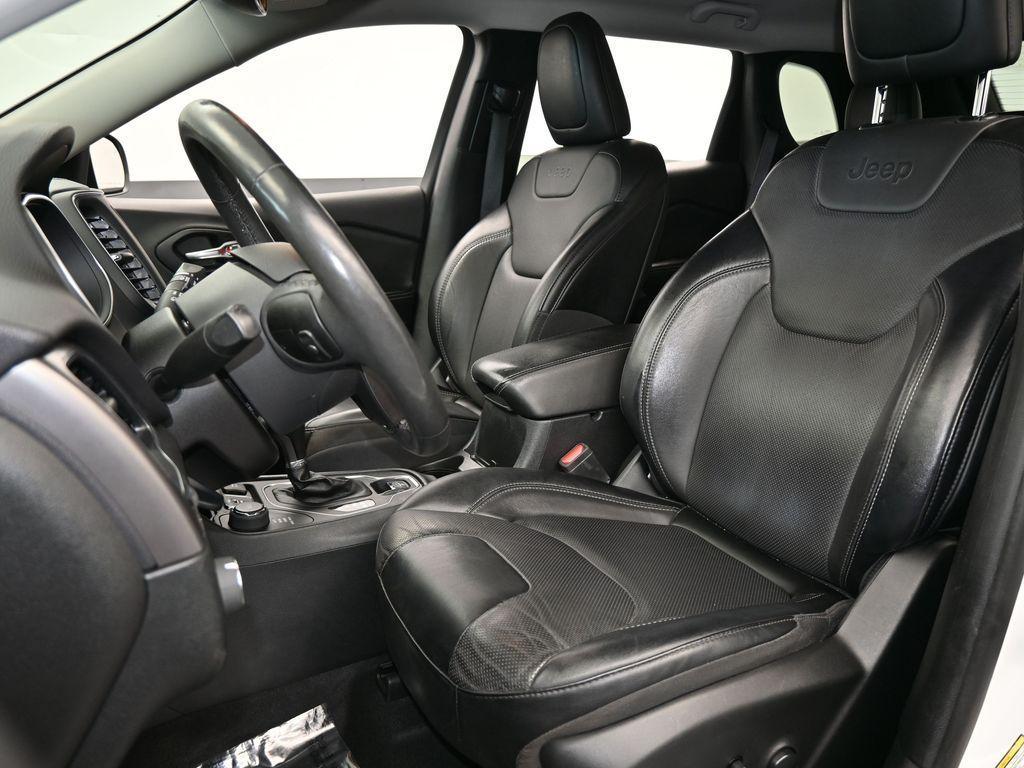 used 2022 Jeep Cherokee car, priced at $20,991