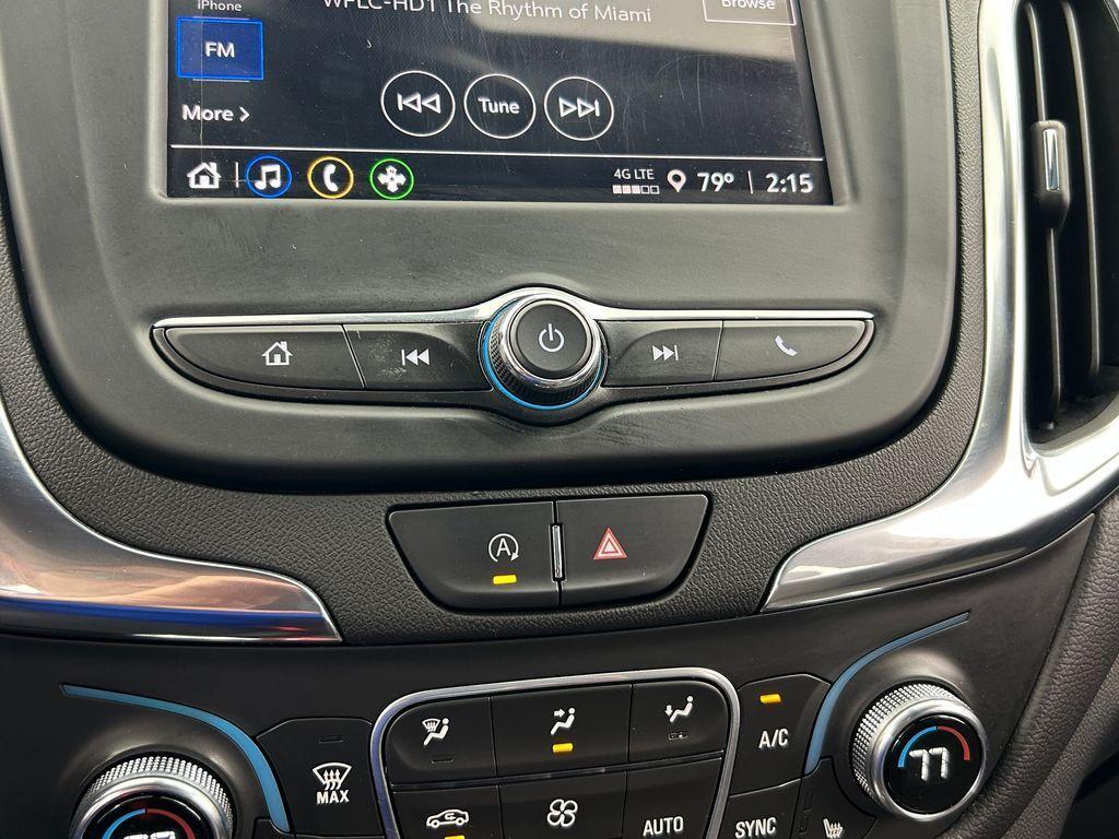 used 2022 Chevrolet Equinox car, priced at $16,489