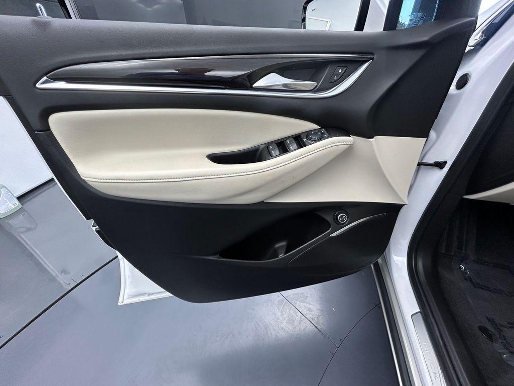 used 2024 Buick Enclave car, priced at $24,998