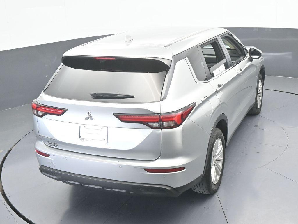 used 2024 Mitsubishi Outlander car, priced at $17,402