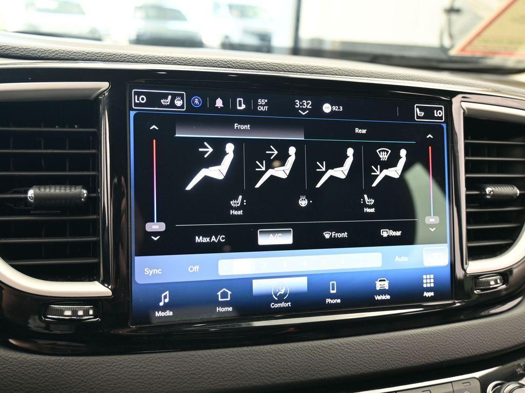 used 2023 Chrysler Pacifica car, priced at $23,995