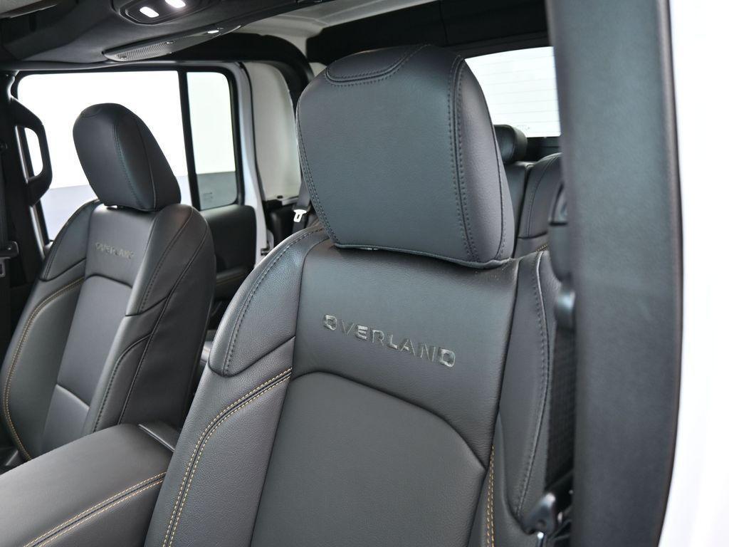 used 2024 Jeep Gladiator car, priced at $35,589