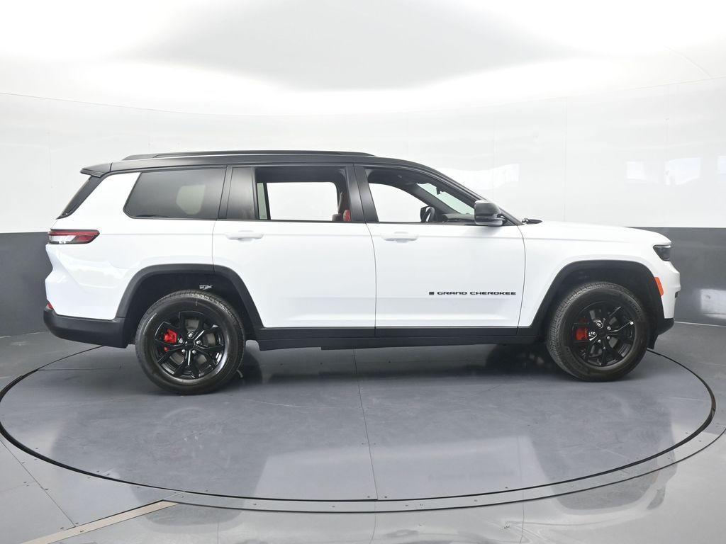 new 2025 Jeep Grand Cherokee L car