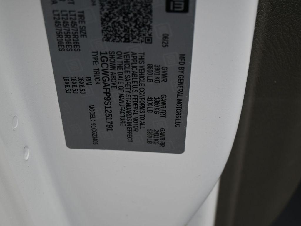 new 2025 Chevrolet Express 2500 car, priced at $36,550