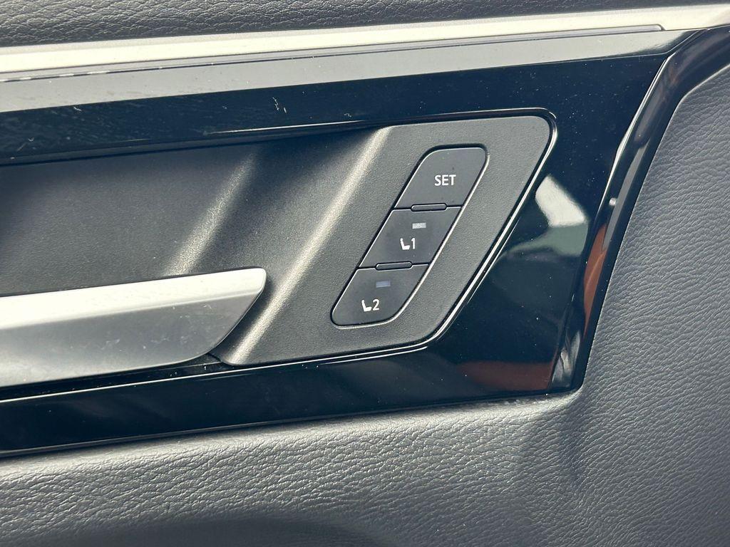 used 2024 Mitsubishi Outlander car, priced at $23,991