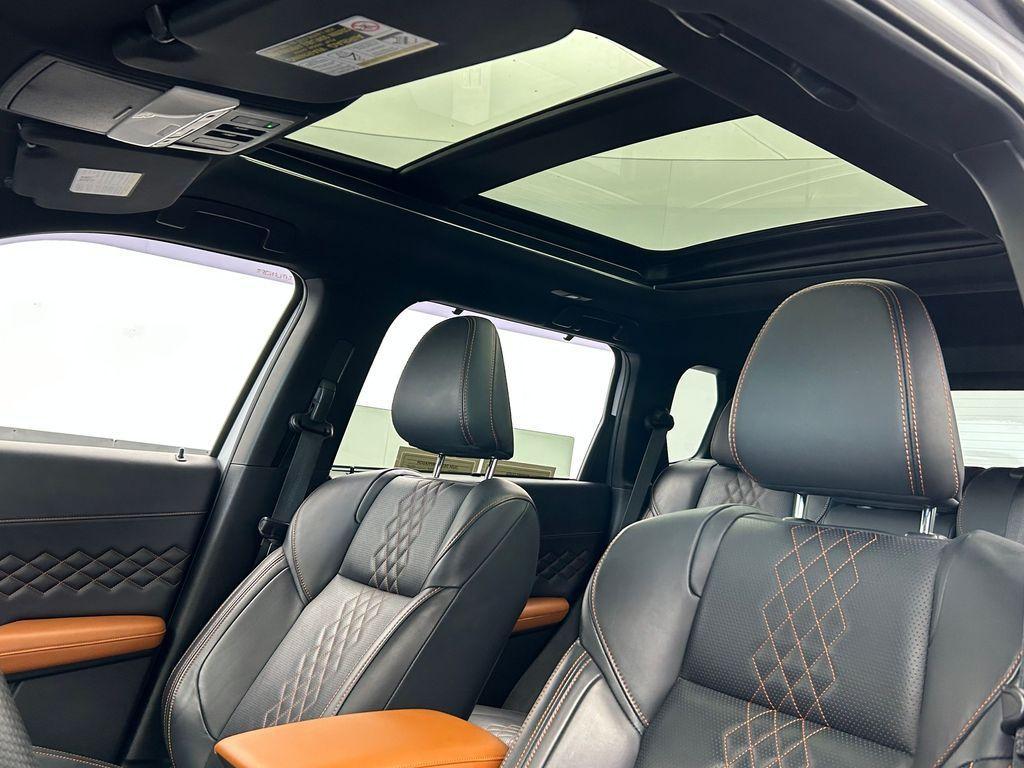 used 2024 Mitsubishi Outlander car, priced at $23,991