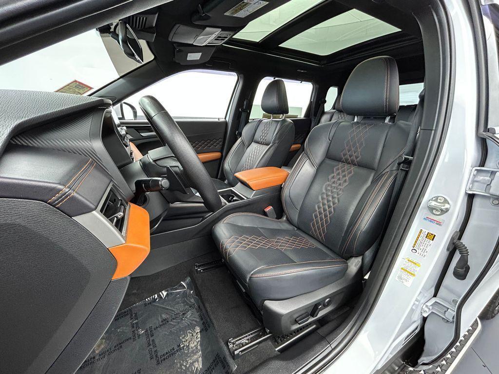 used 2024 Mitsubishi Outlander car, priced at $23,991