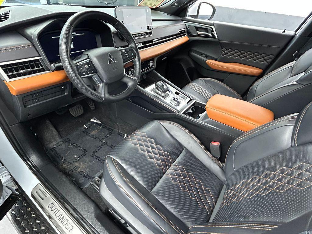 used 2024 Mitsubishi Outlander car, priced at $23,991