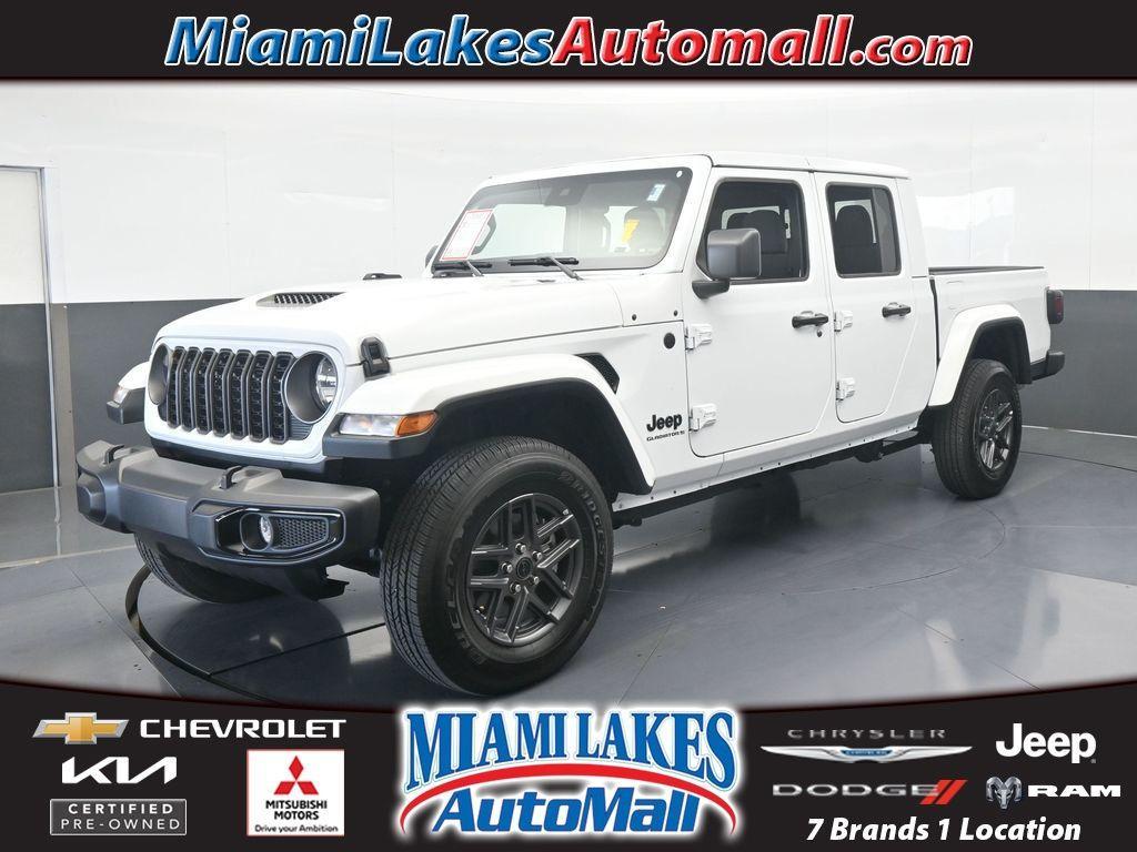used 2025 Jeep Gladiator car, priced at $37,993