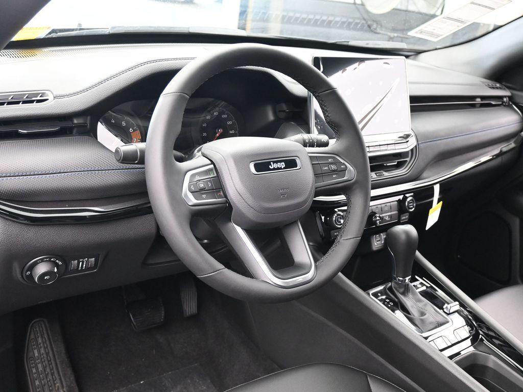 new 2026 Jeep Compass car, priced at $32,305