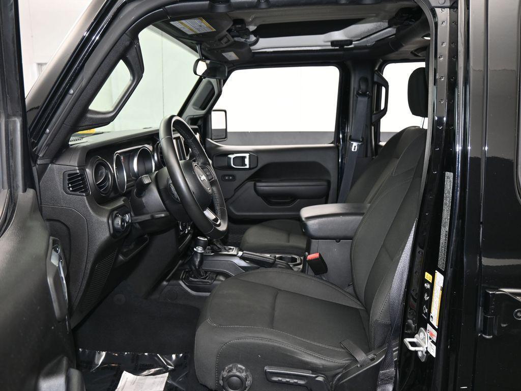 used 2022 Jeep Wrangler Unlimited car, priced at $27,995