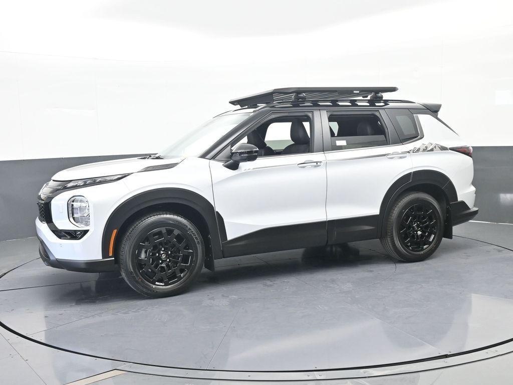 new 2026 Mitsubishi Outlander car, priced at $34,335