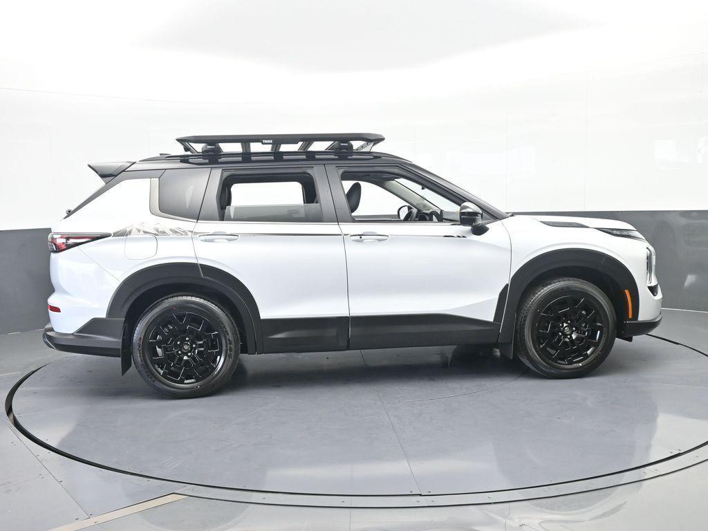 new 2026 Mitsubishi Outlander car, priced at $34,335