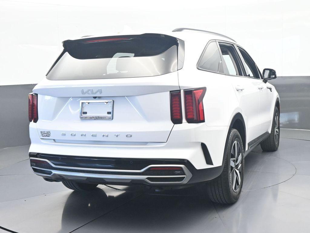 used 2022 Kia Sorento car, priced at $23,991