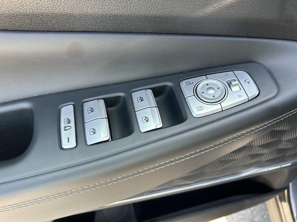 used 2023 Hyundai Santa Fe car, priced at $23,993