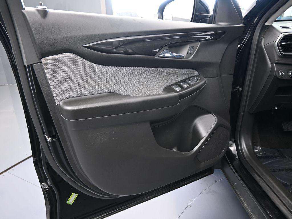 used 2024 Chevrolet TrailBlazer car, priced at $16,997