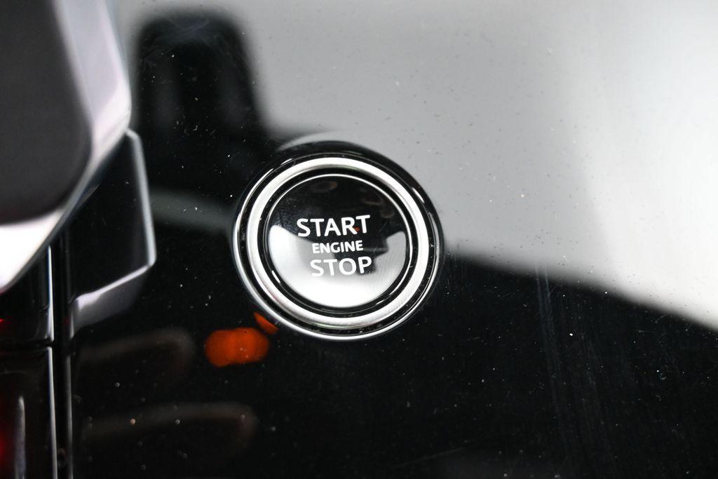 used 2025 Land Rover Range Rover Sport car
