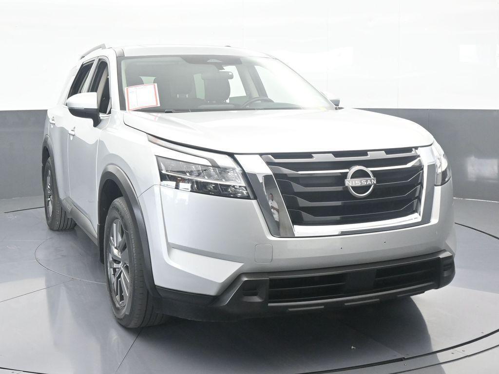 used 2022 Nissan Pathfinder car, priced at $21,866