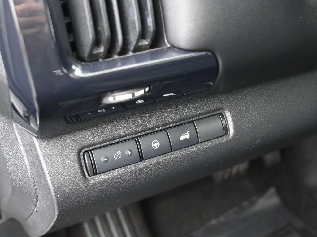 used 2022 Nissan Pathfinder car, priced at $21,866