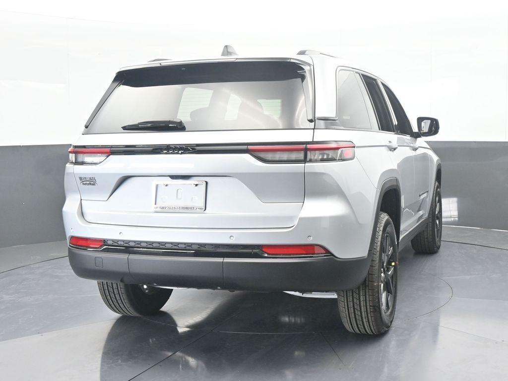 new 2025 Jeep Grand Cherokee car