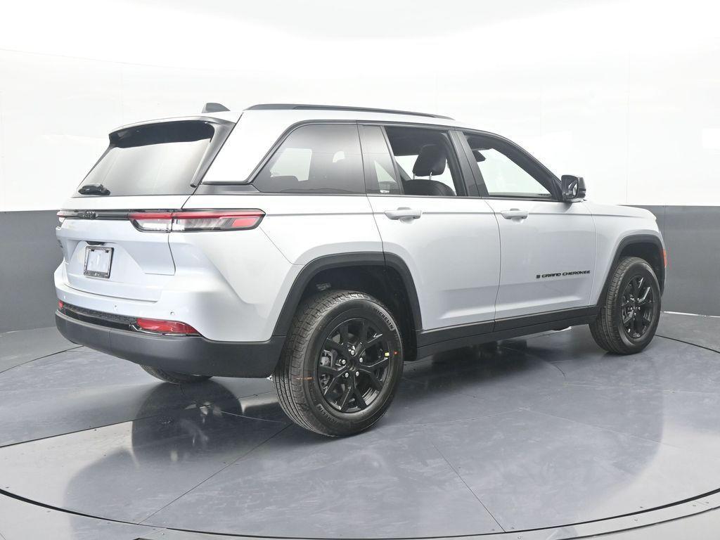 new 2025 Jeep Grand Cherokee car