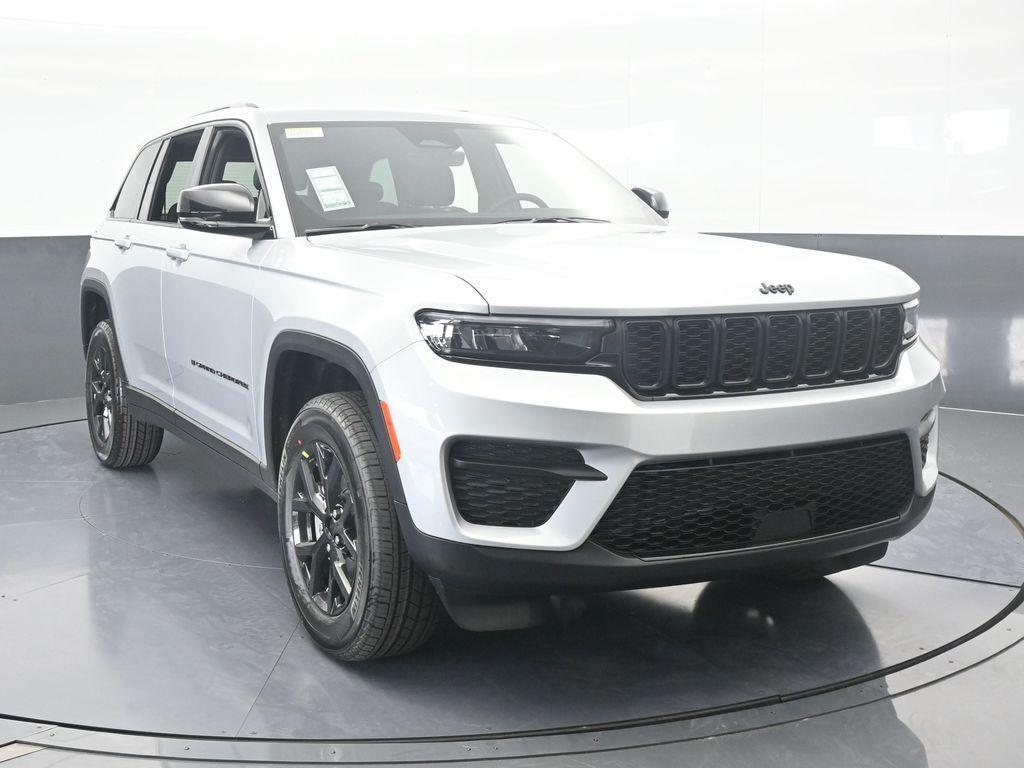 new 2025 Jeep Grand Cherokee car