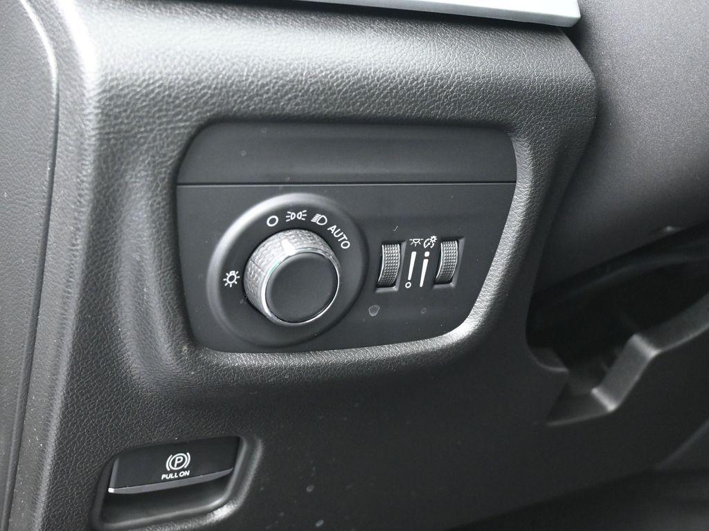 new 2025 Jeep Grand Cherokee car