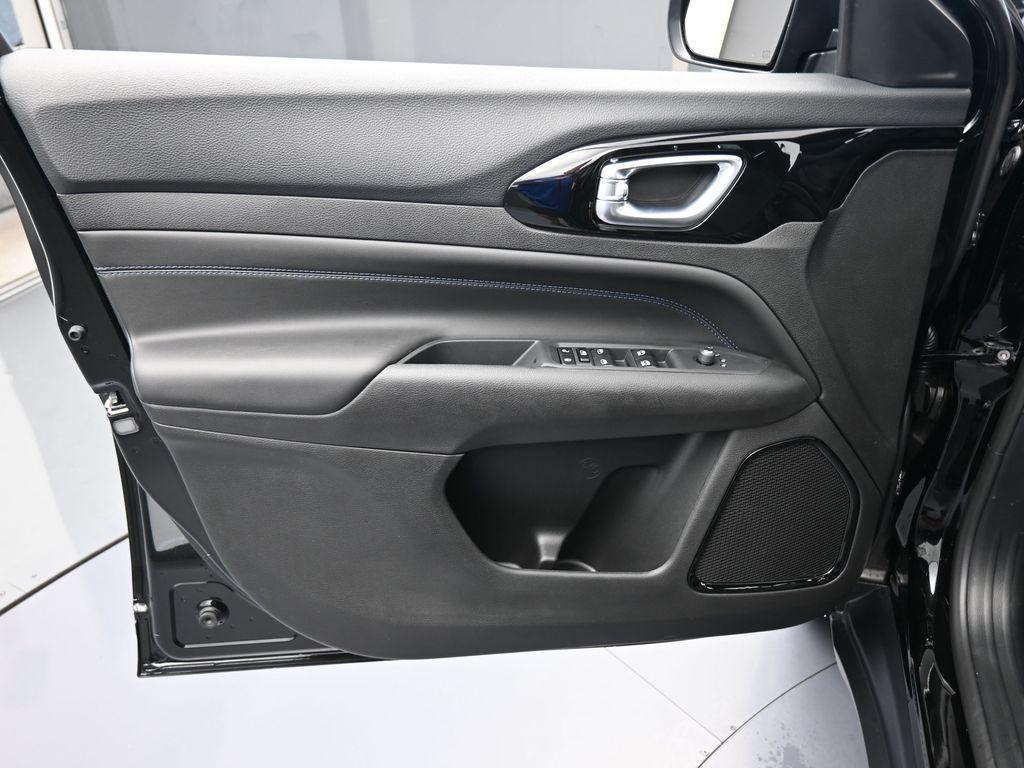 new 2026 Jeep Compass car, priced at $36,345