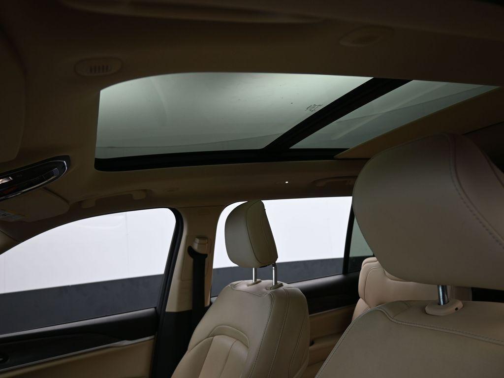 used 2021 Jeep Grand Cherokee L car, priced at $20,444