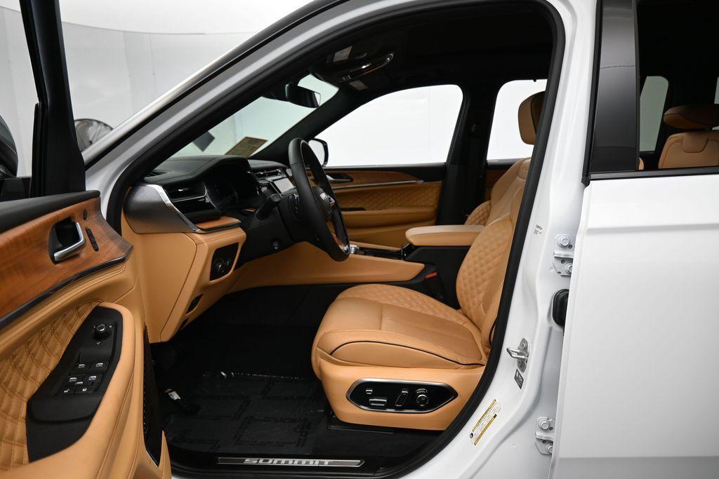 used 2024 Jeep Grand Wagoneer L car, priced at $65,517