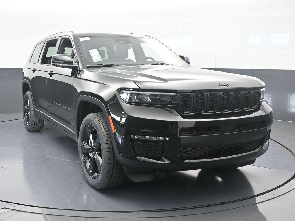 new 2025 Jeep Grand Cherokee L car