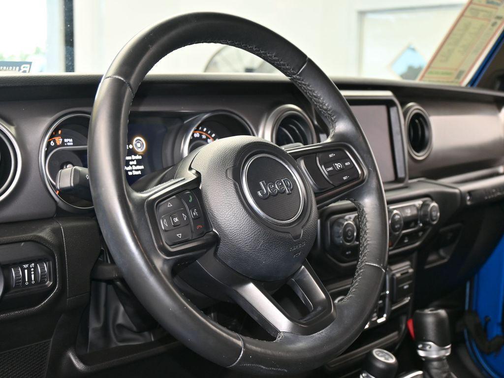 used 2022 Jeep Wrangler Unlimited car, priced at $26,991