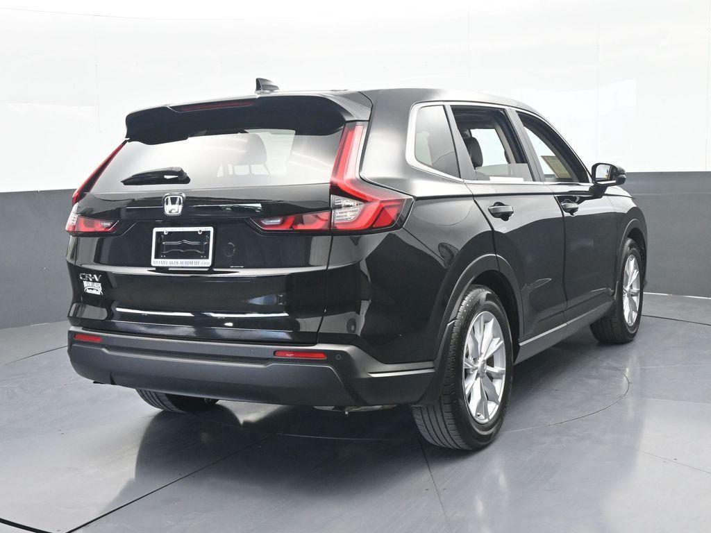 used 2025 Honda CR-V car, priced at $29,627