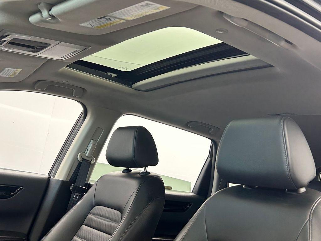 used 2025 Honda CR-V car, priced at $29,627