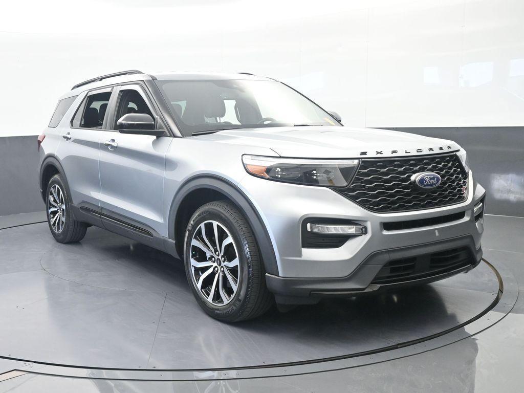 used 2023 Ford Explorer car, priced at $39,990