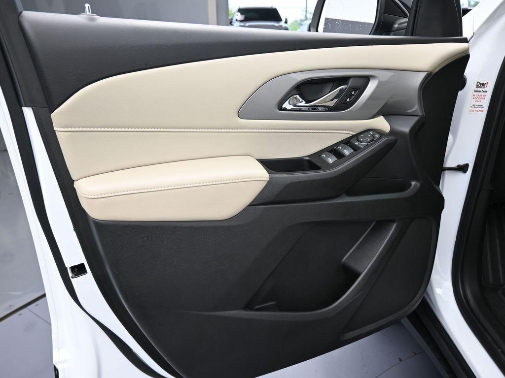used 2022 Chevrolet Traverse car, priced at $20,441