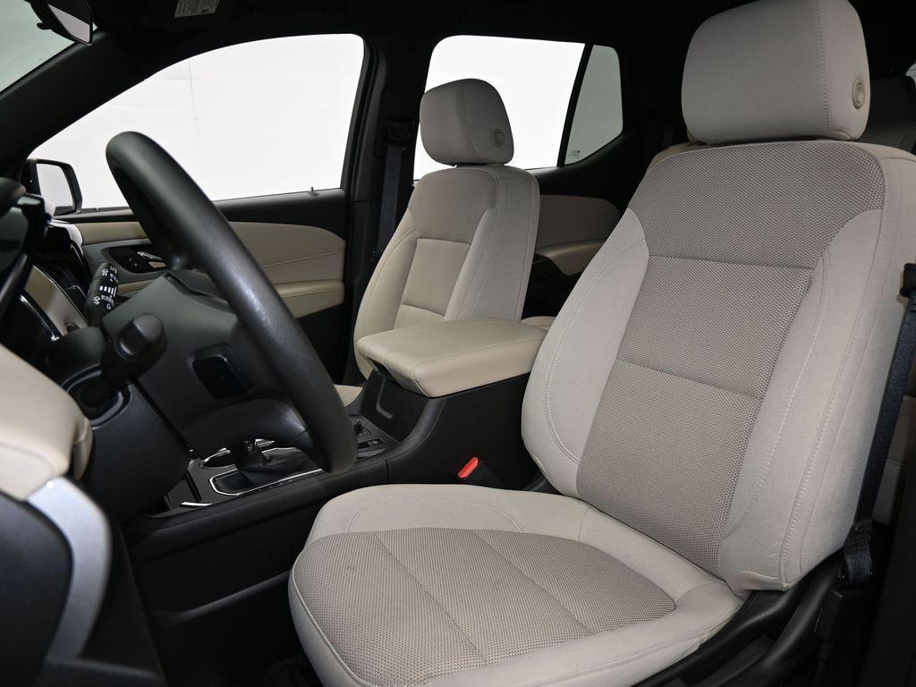 used 2022 Chevrolet Traverse car, priced at $20,441