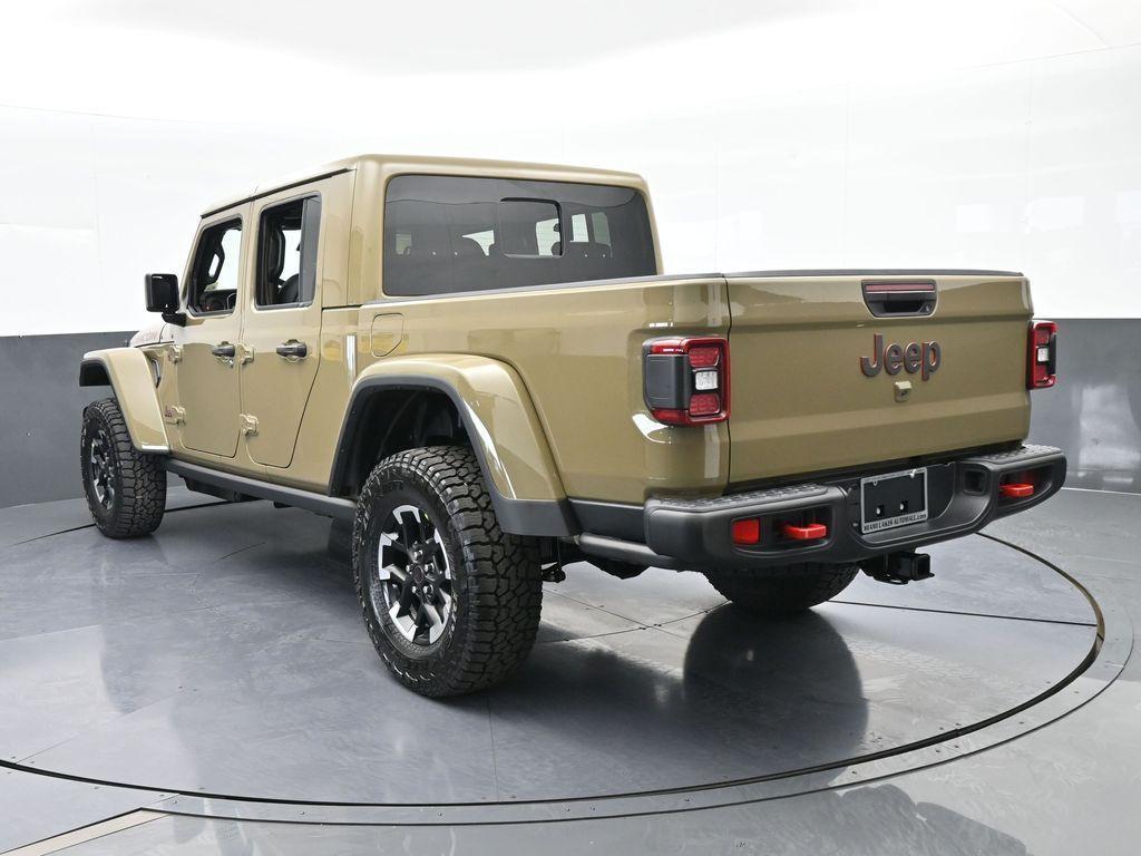 new 2026 Jeep Gladiator car, priced at $51,022