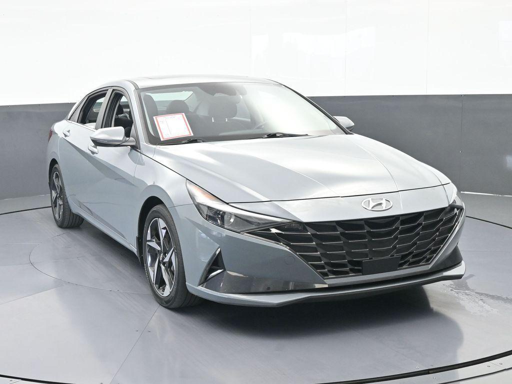 used 2022 Hyundai Elantra car, priced at $17,305