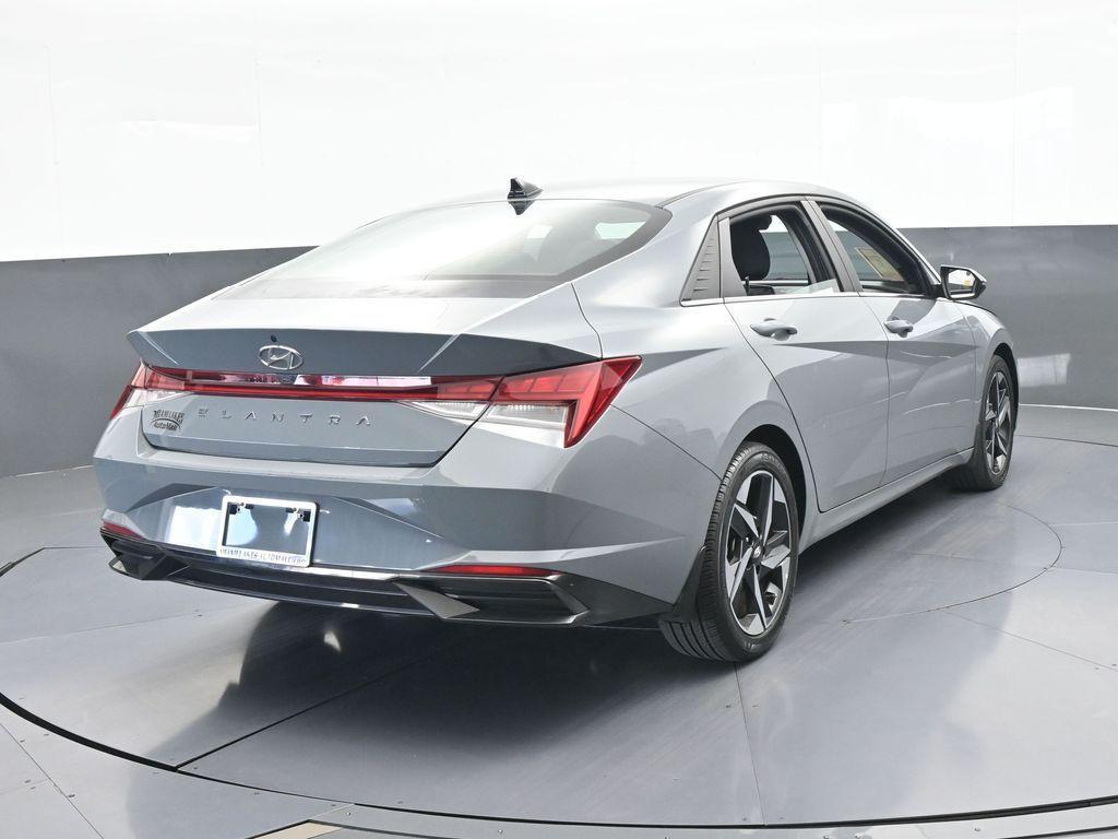 used 2022 Hyundai Elantra car, priced at $17,305
