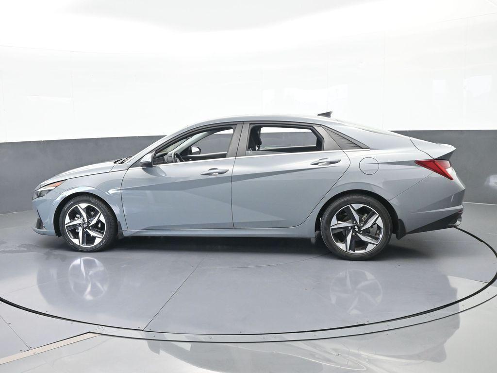 used 2022 Hyundai Elantra car, priced at $17,305