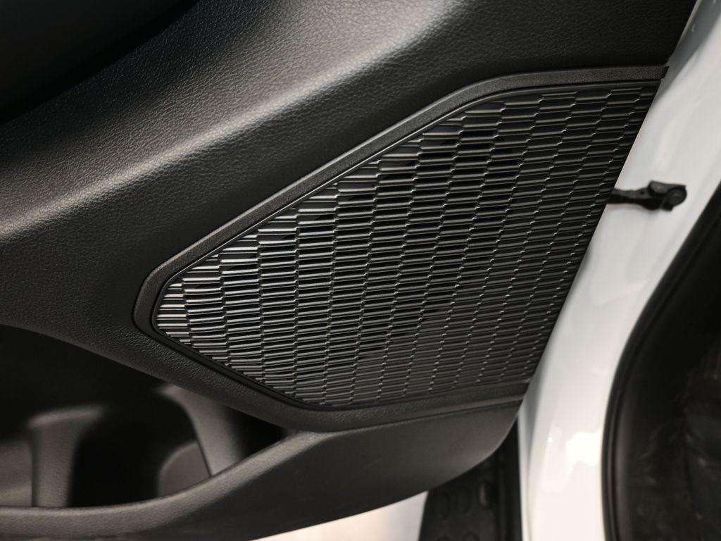 used 2025 Jeep Grand Cherokee car, priced at $30,997