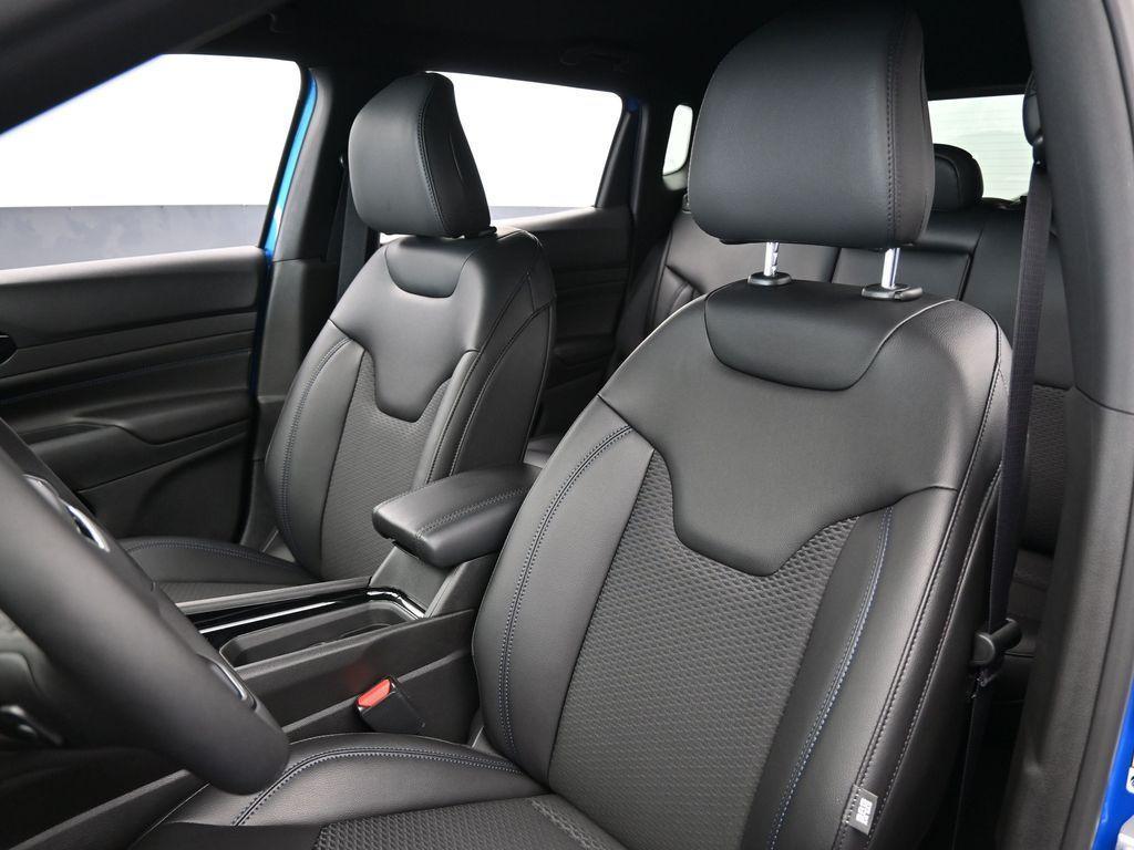 new 2026 Jeep Compass car, priced at $31,210