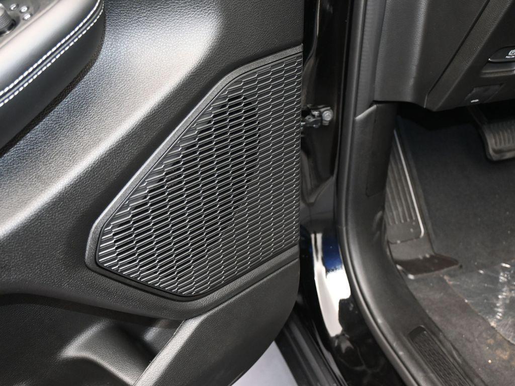 new 2025 Jeep Grand Cherokee car, priced at $36,875