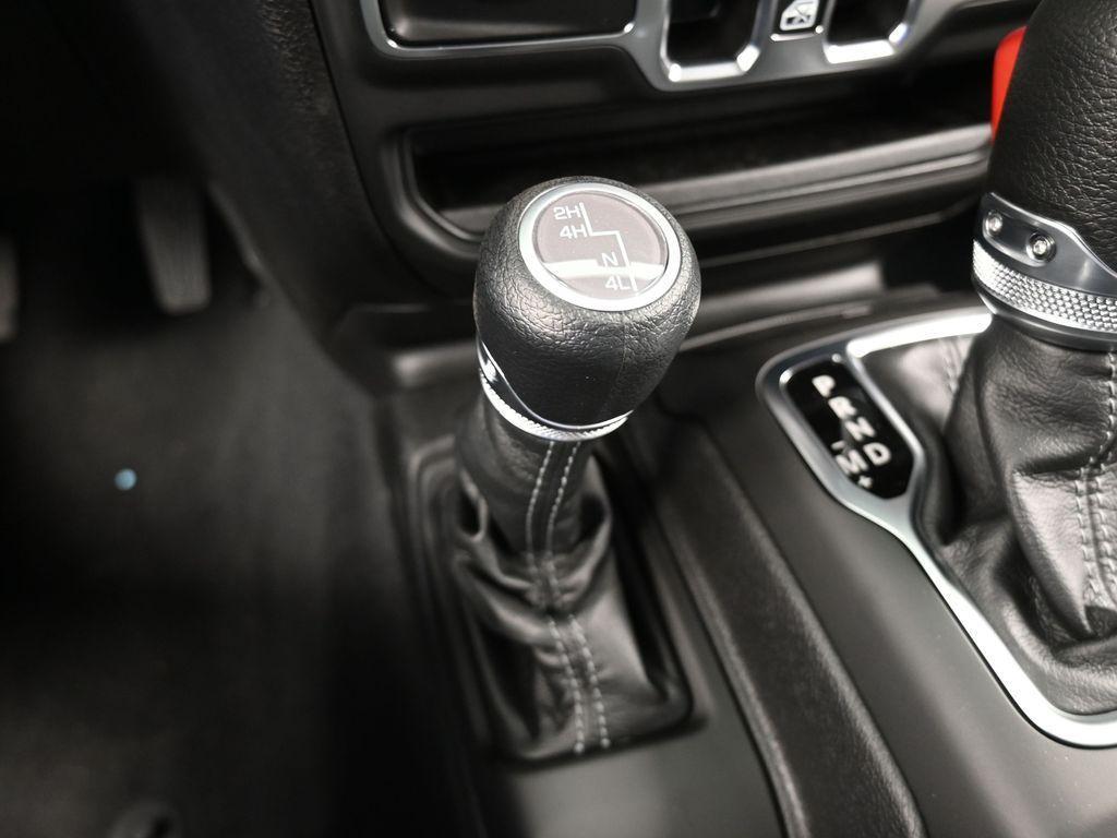 new 2026 Jeep Gladiator car, priced at $36,476